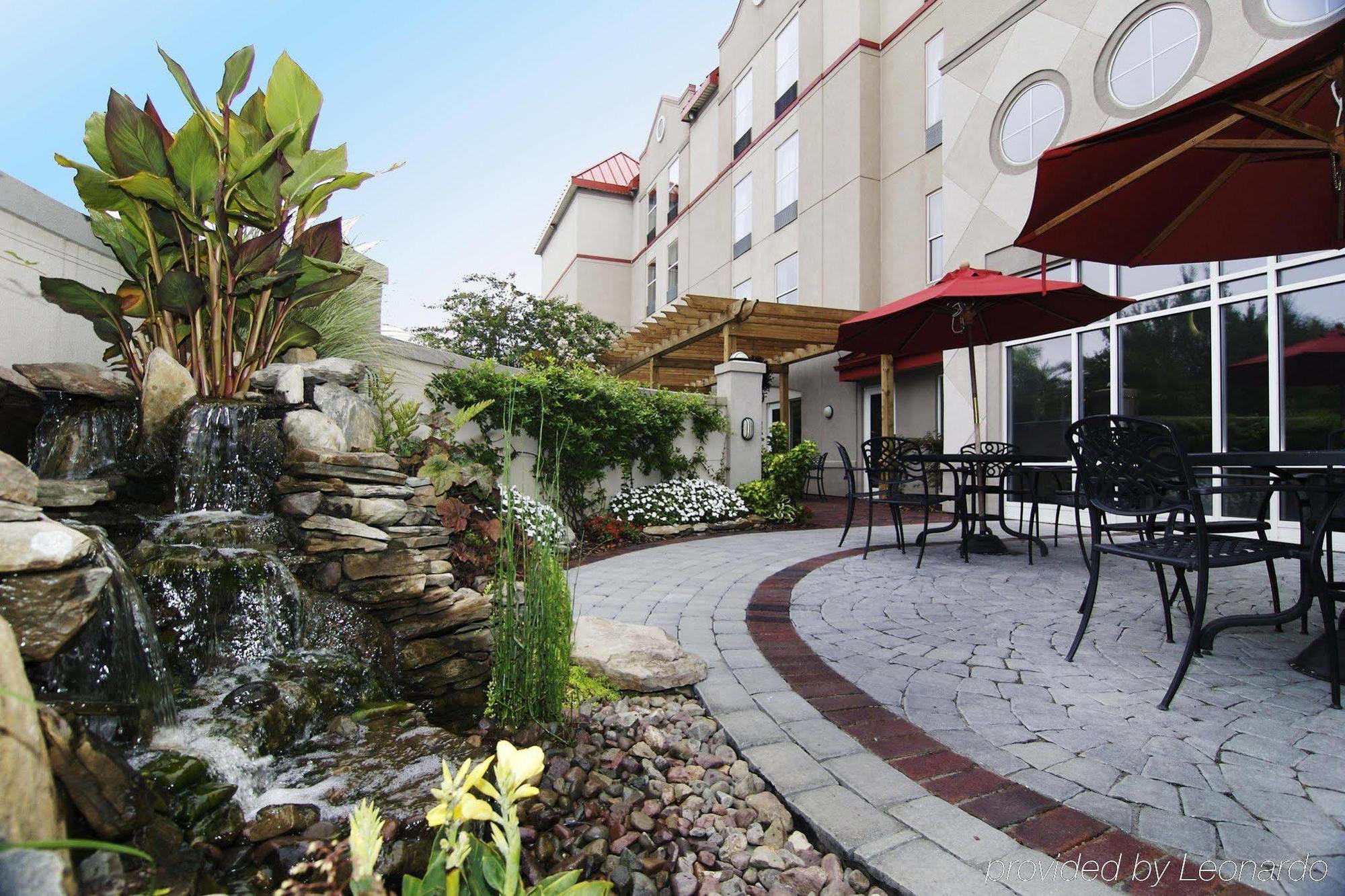 Hampton Inn & Suites Mooresville Restoran fotoğraf